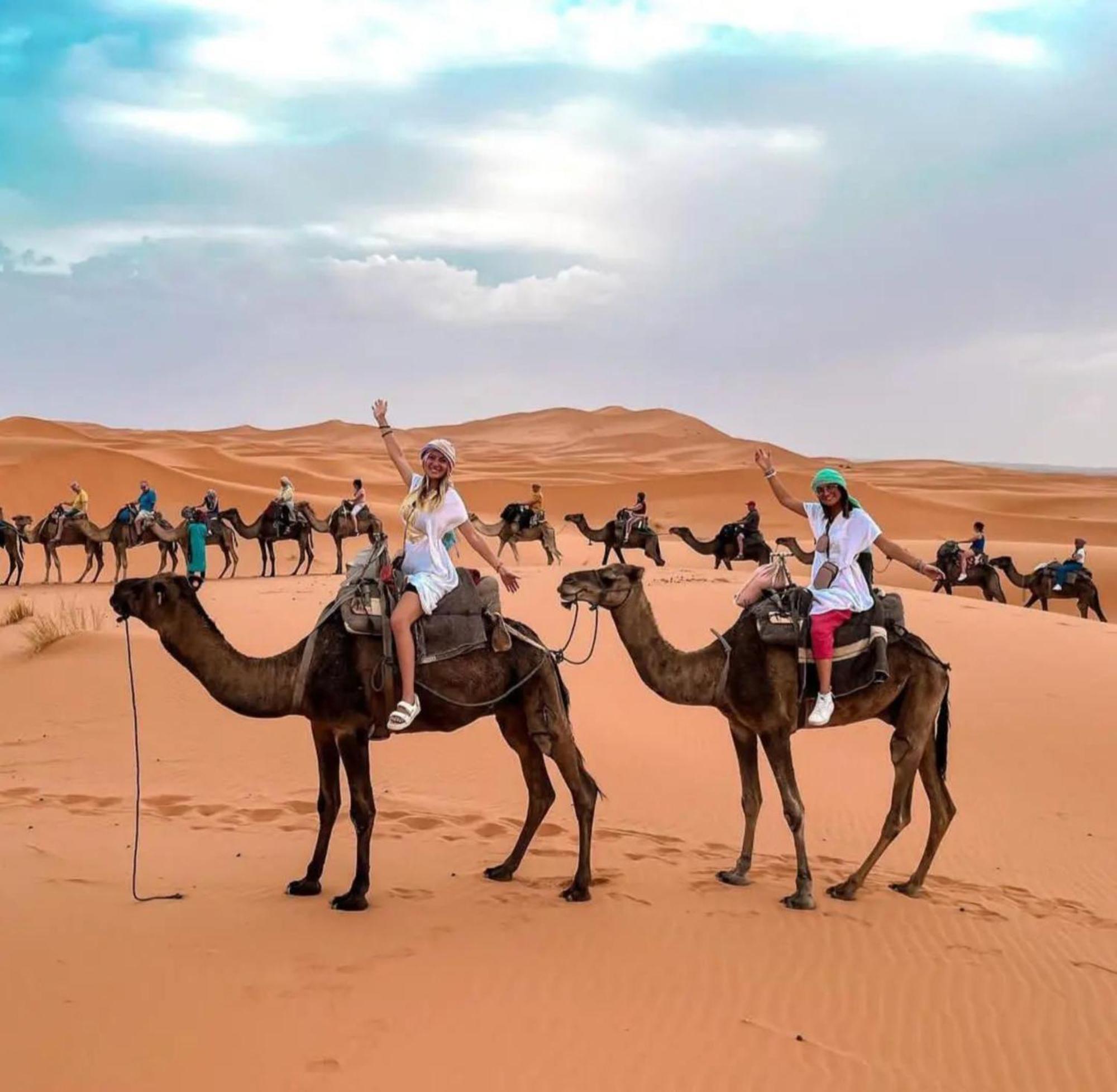 Luxury Bedouin Camp Bed & Breakfast Merzouga Exterior photo